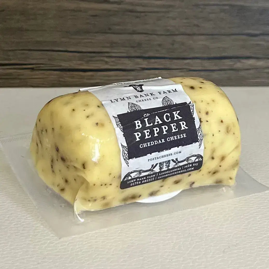 LBFCC Black Pepper Cheddar Barrel 145g