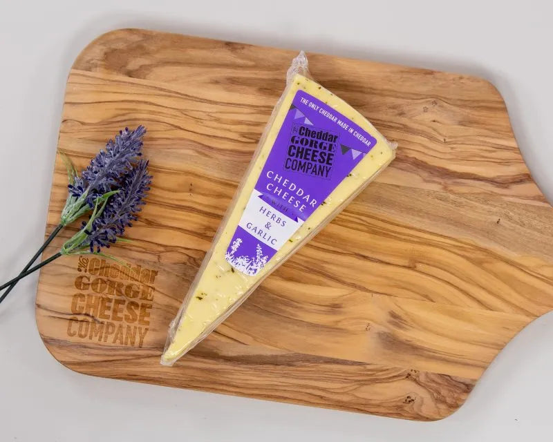 Cheddar Gorge Herbs & Garlic Wedge 190g