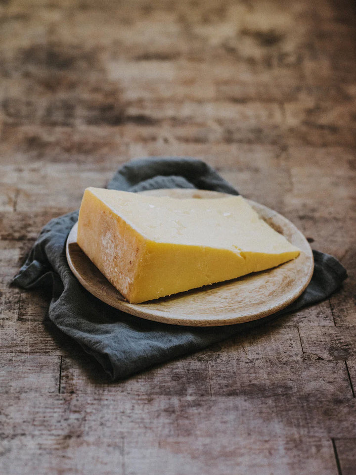 Quickes Mature Cheddar Cheese 150g