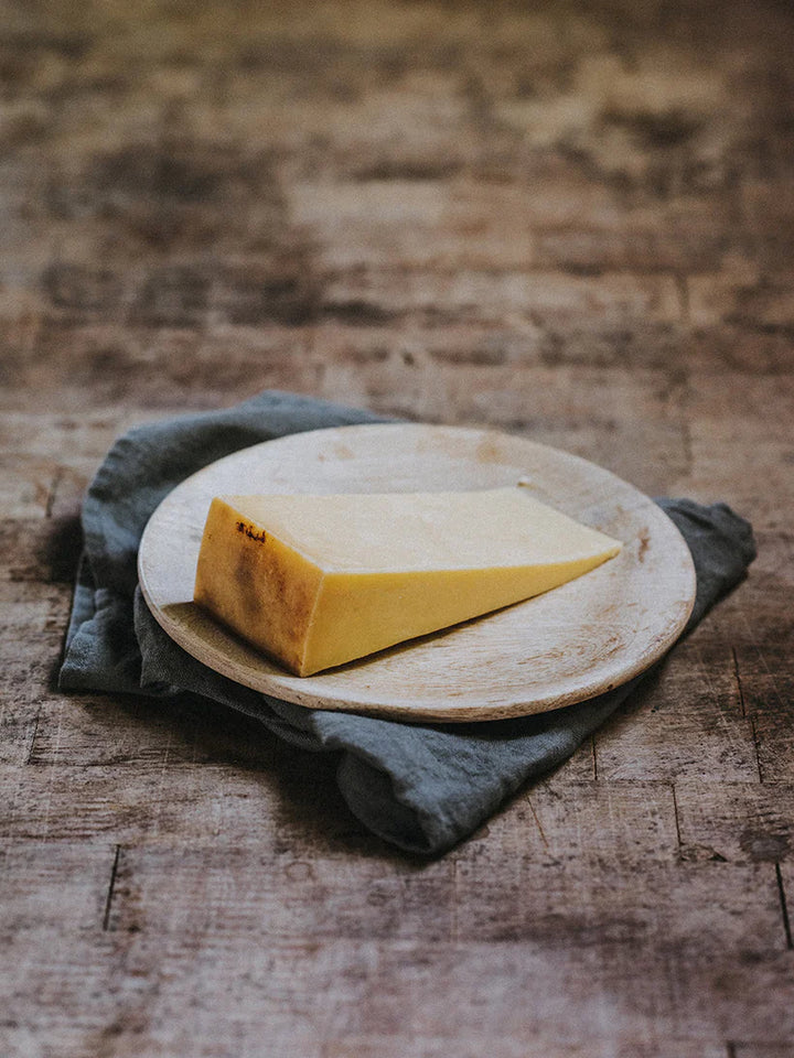 Quickes Extra Mature Cheddar Cheese 150g