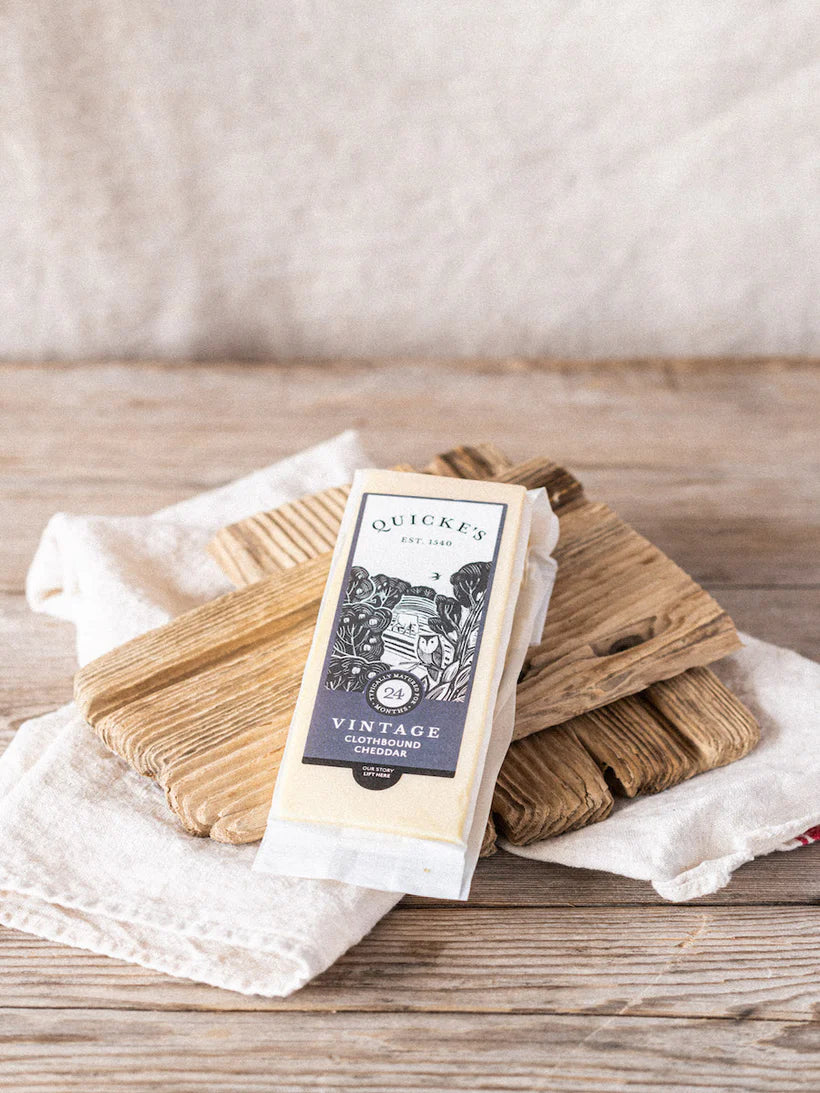 Quickes Vintage Cheddar Cheese 150g