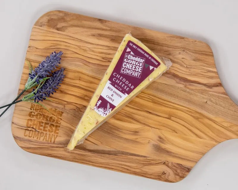 Cheddar Gorge Onion & Chives Wedge 190g