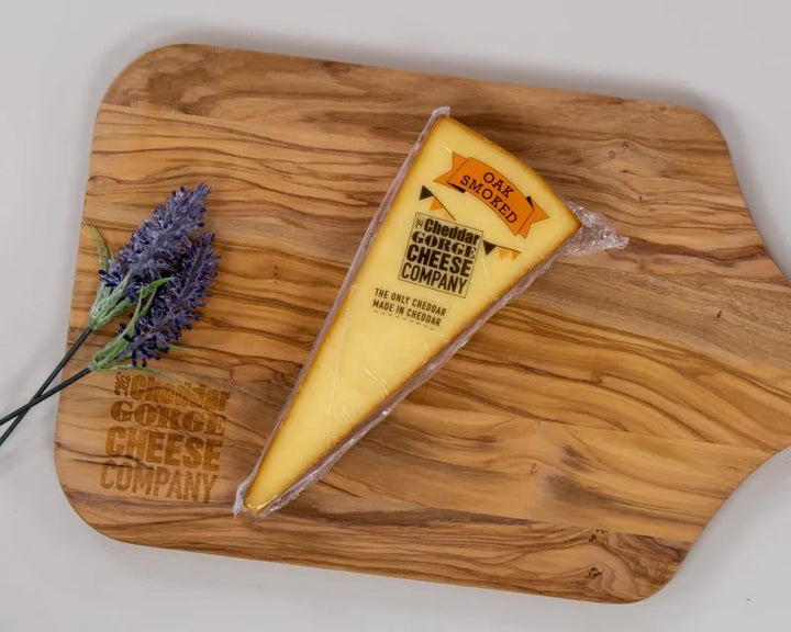 Cheddar Gorge Oak Smoked Wedge 190g