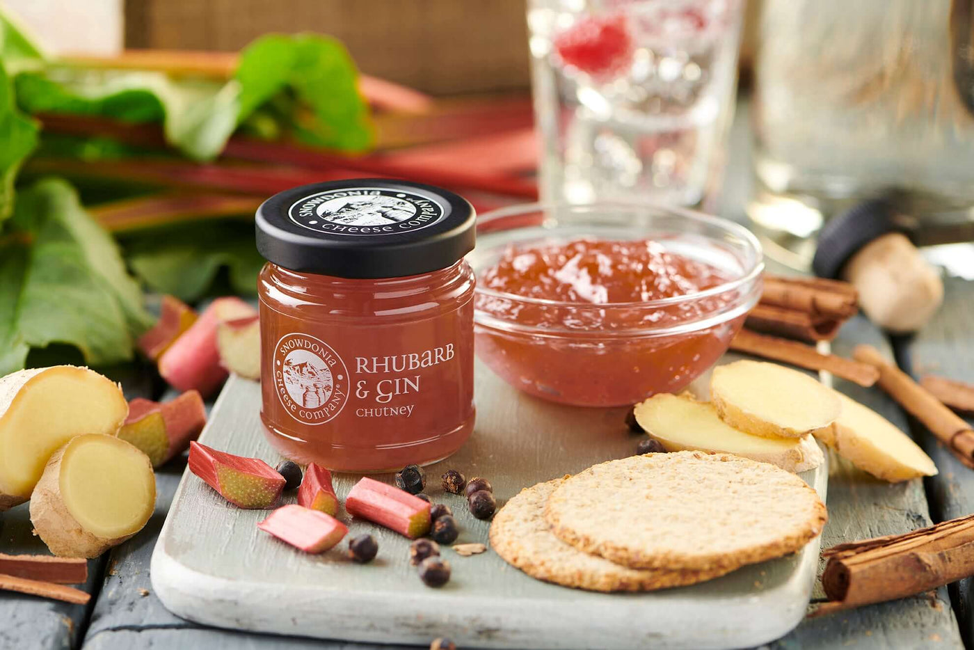 Snowdonia Rhubarb & Gin Chutney 114g